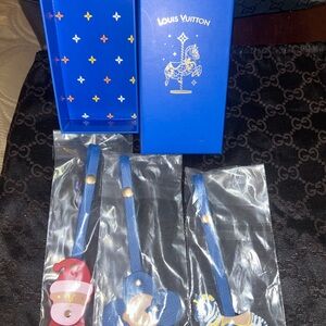 Louis Vuitton Blue and Multicolor Luggage Tags